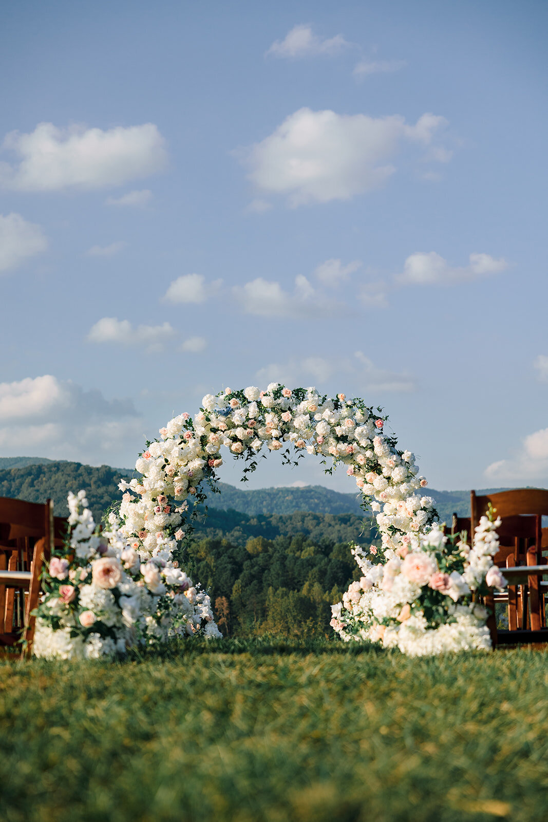 Pixels and Wood Creative_The Shiloh_Him Her Photo_Floral Circle Arch_North Carolina Wedding_Ceremony-14