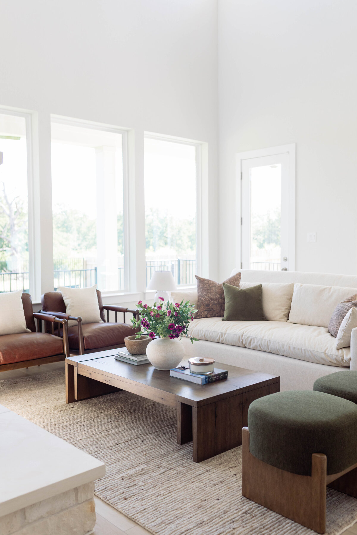 Interior Design Portfolio | Timeless & Curated Living Spaces