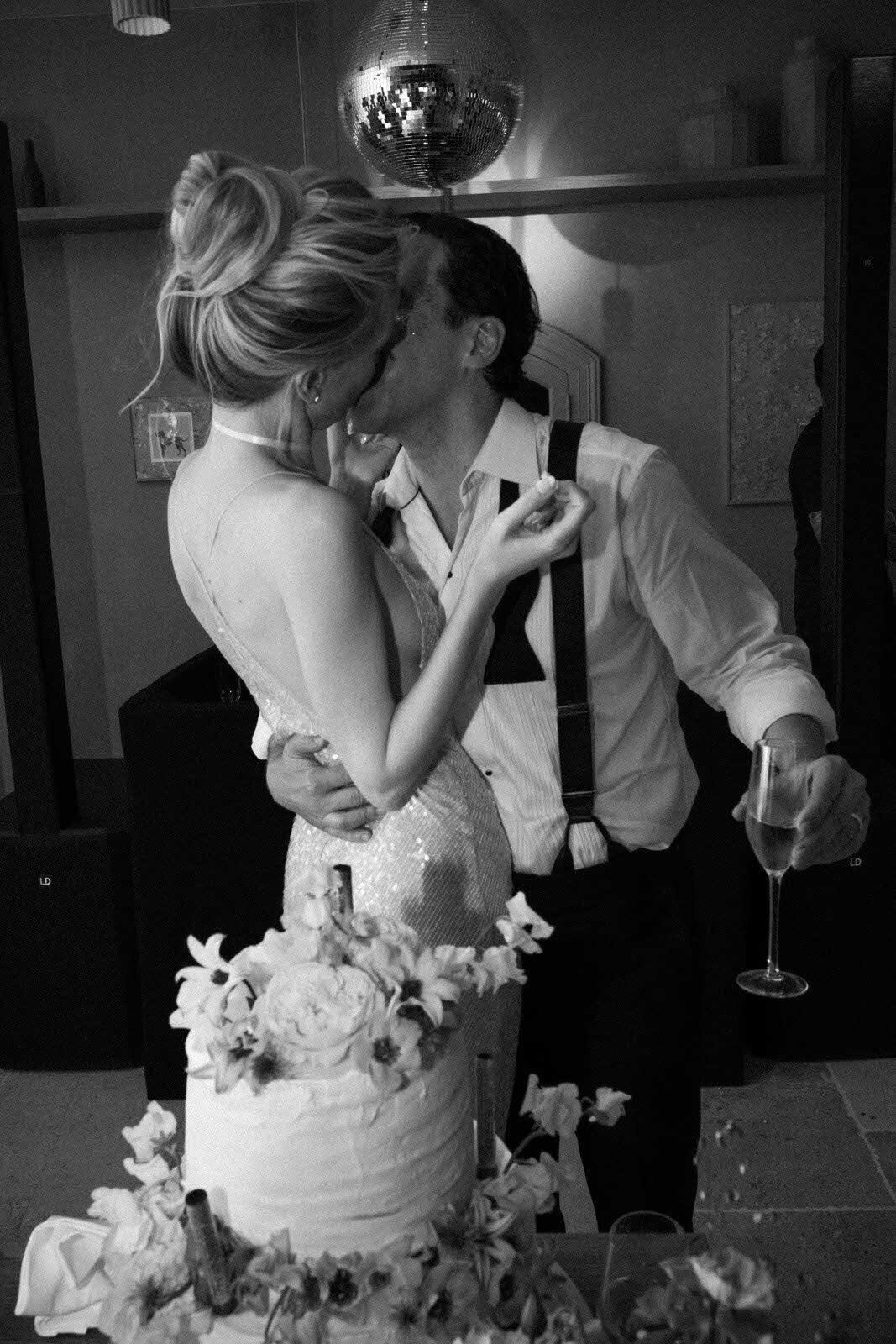 FloraAndGrace_JasminJohanna_Editorial_Wedding_Photographer (1 von 1)-61