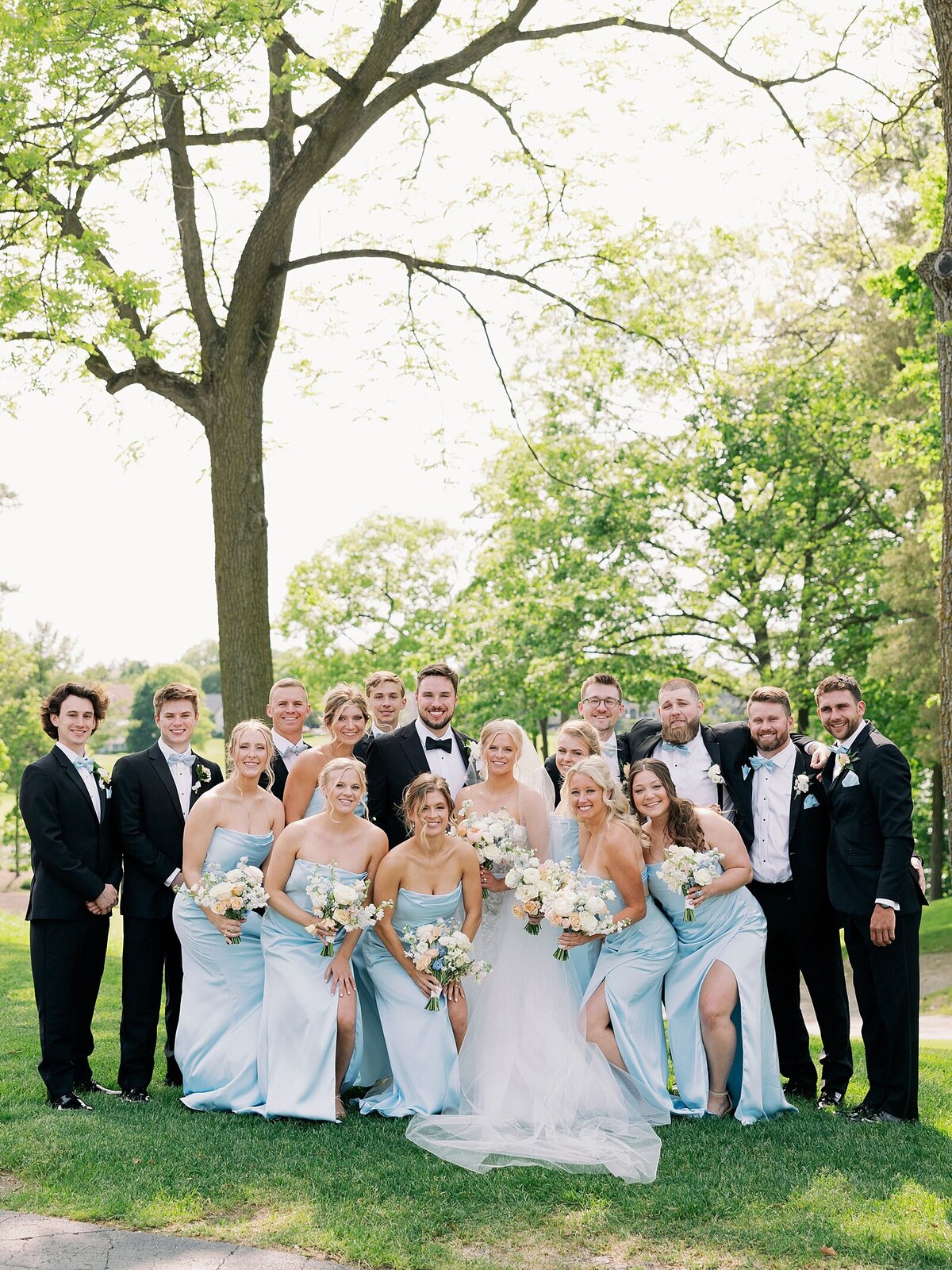 Oak-pointe-country-club-wedding_1352