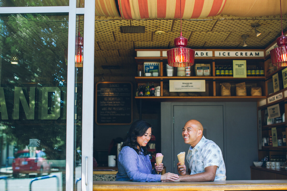 portland-oregon-engagement-photographers-photos-2
