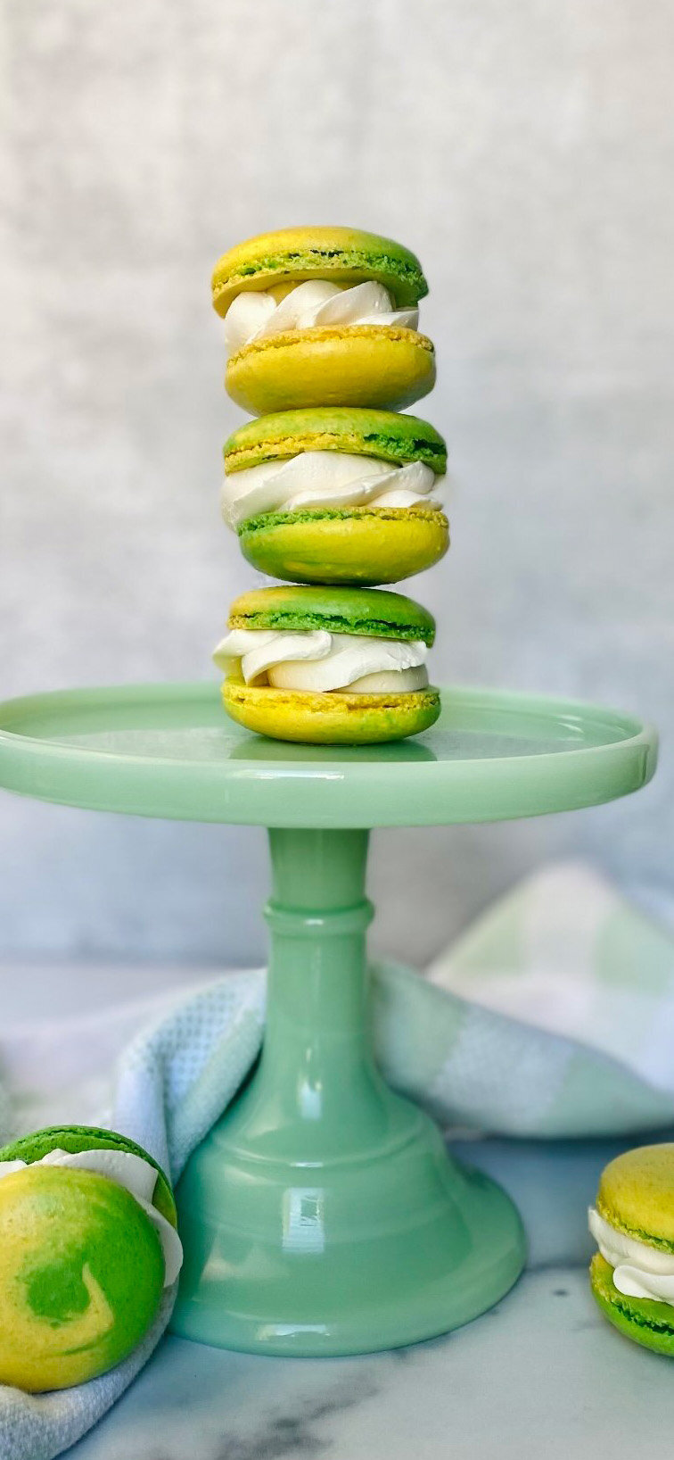 yellow_and_green_macarons-1