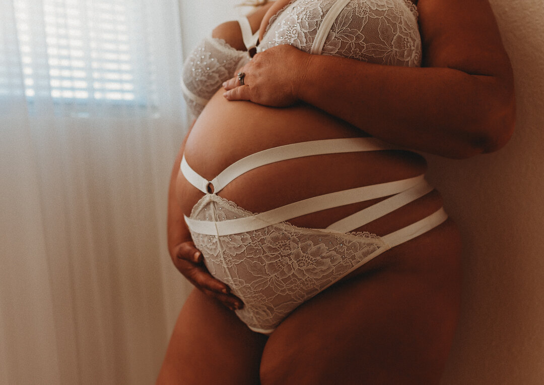 Bay Area maternity photography with Limitless Boudoir
