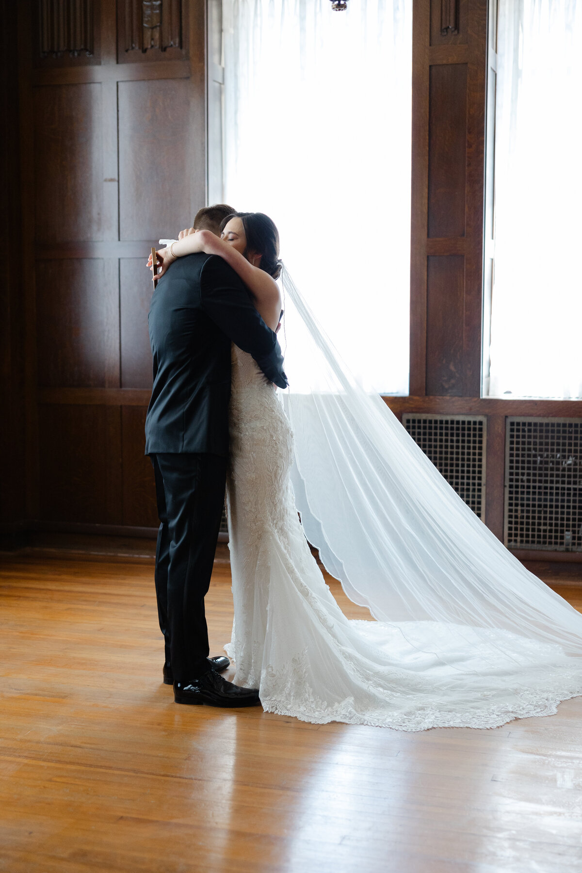 luxury hotel kansas city wedding -26