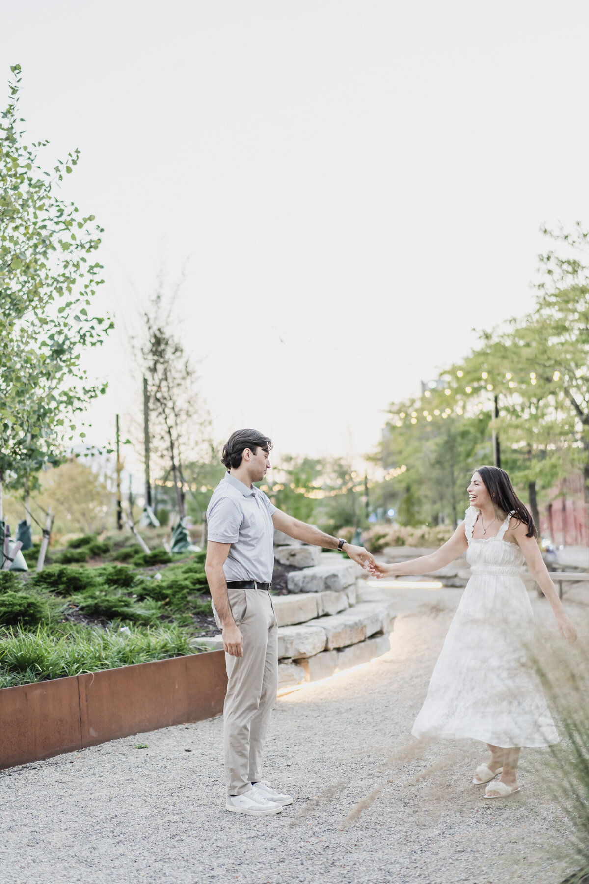 Chic-Detroit-Engagement-Session-Stylish-Natural-Photography16