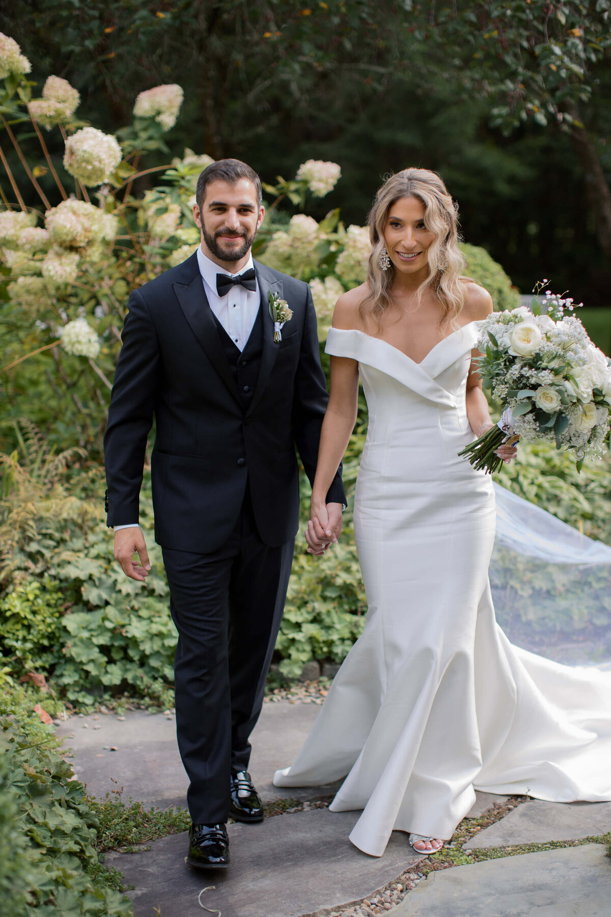 Old-Edwards-Inn-Wedding-111