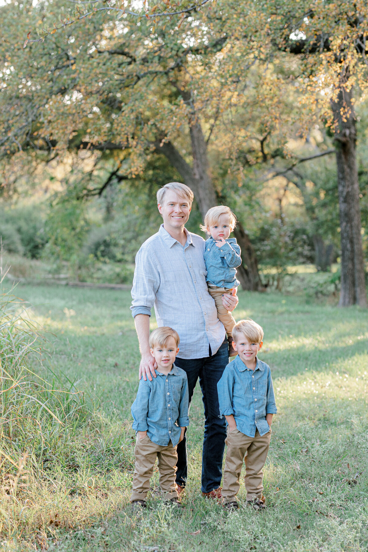 Driver Family Portraits | Fall Mini Session at Harry Moss Park | Dallas Family Photographer-9