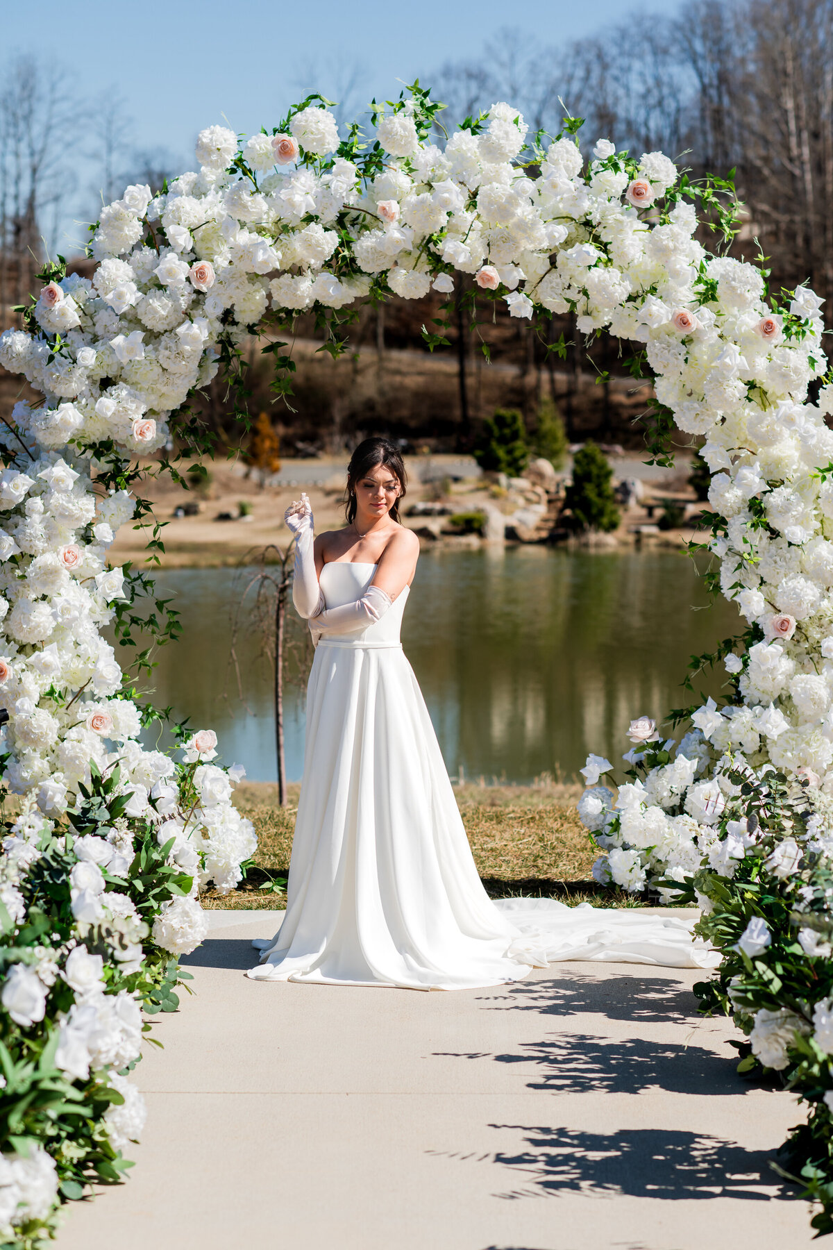 2025_PixelsandWood_JodieBrim_brideGroom-6