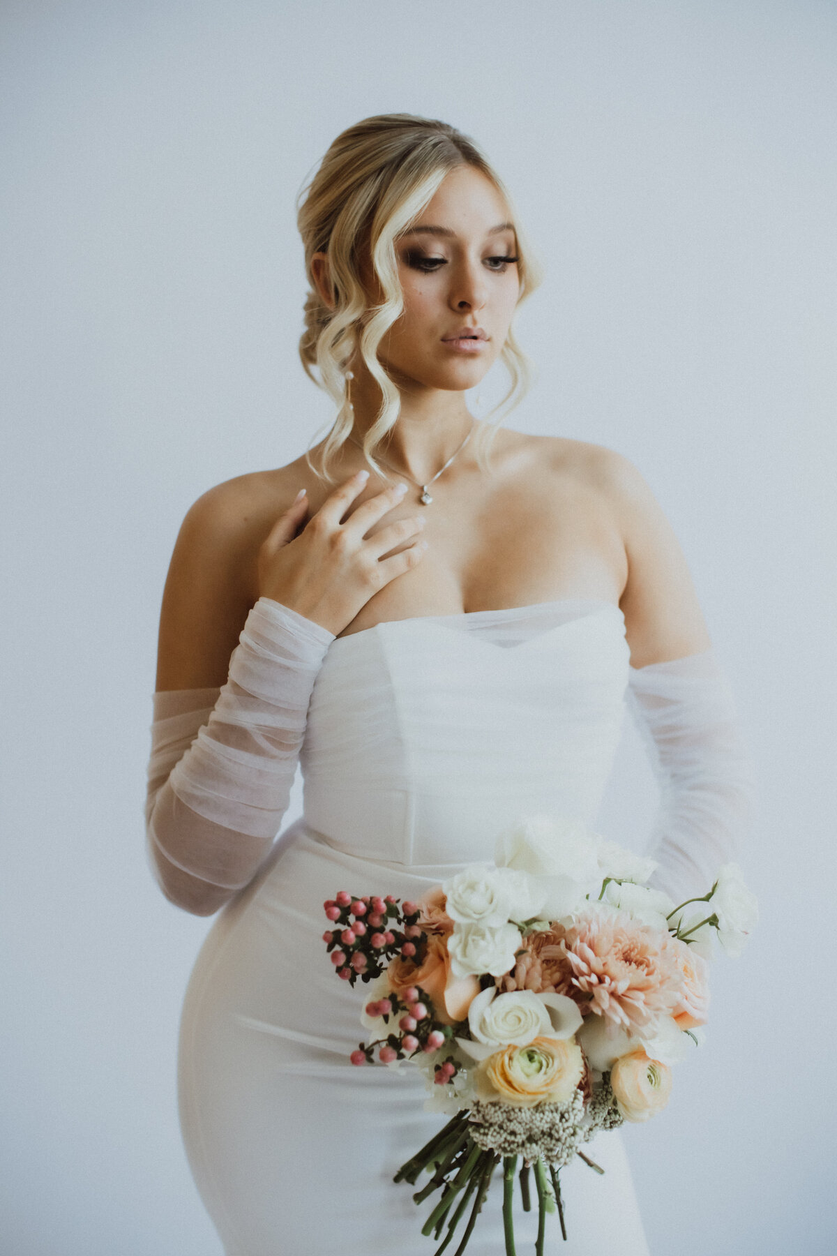 Best makeup artist Neenah WI