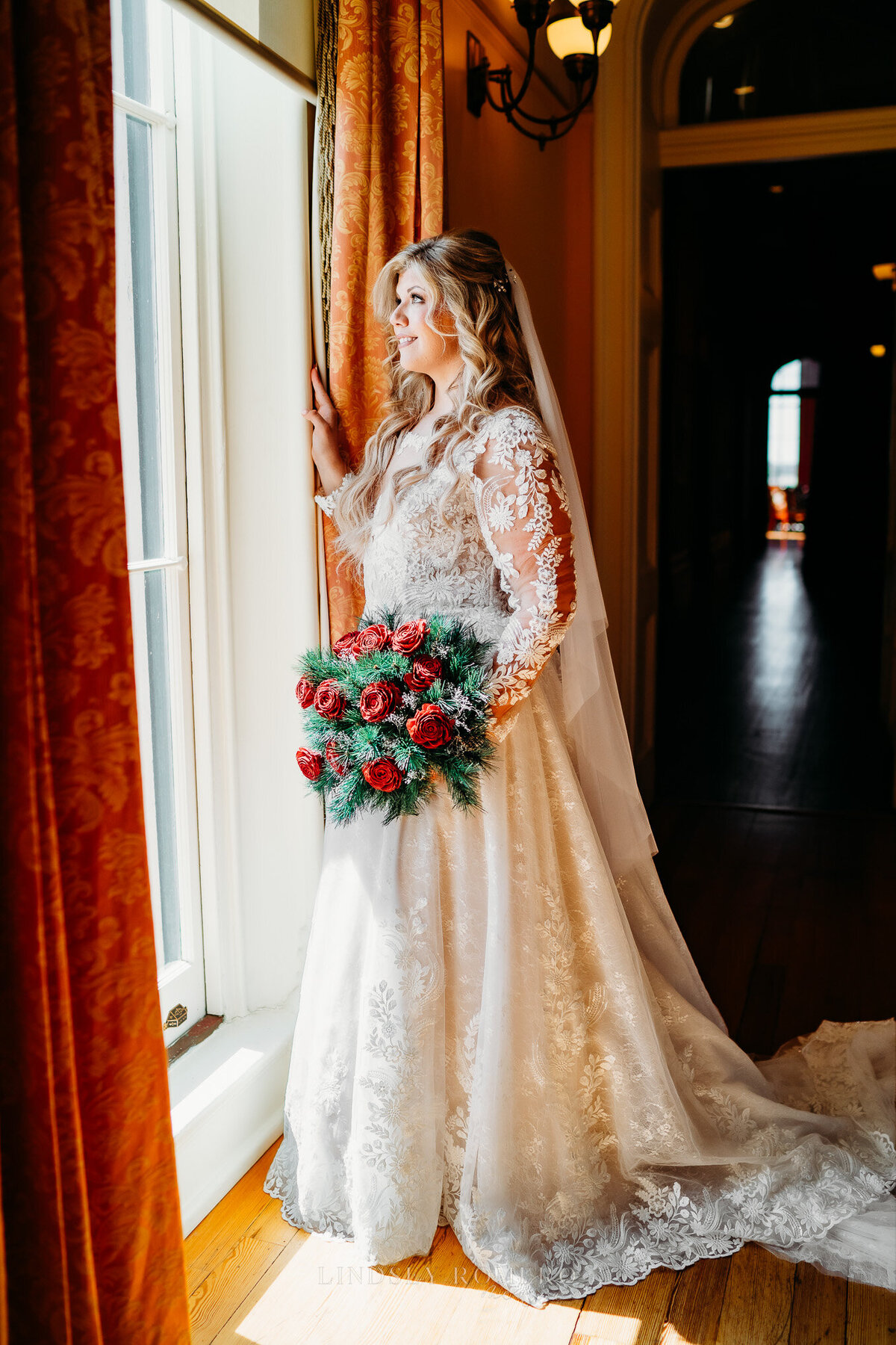 beautiful photos of brides in lace dress in baton rouge, louisiana