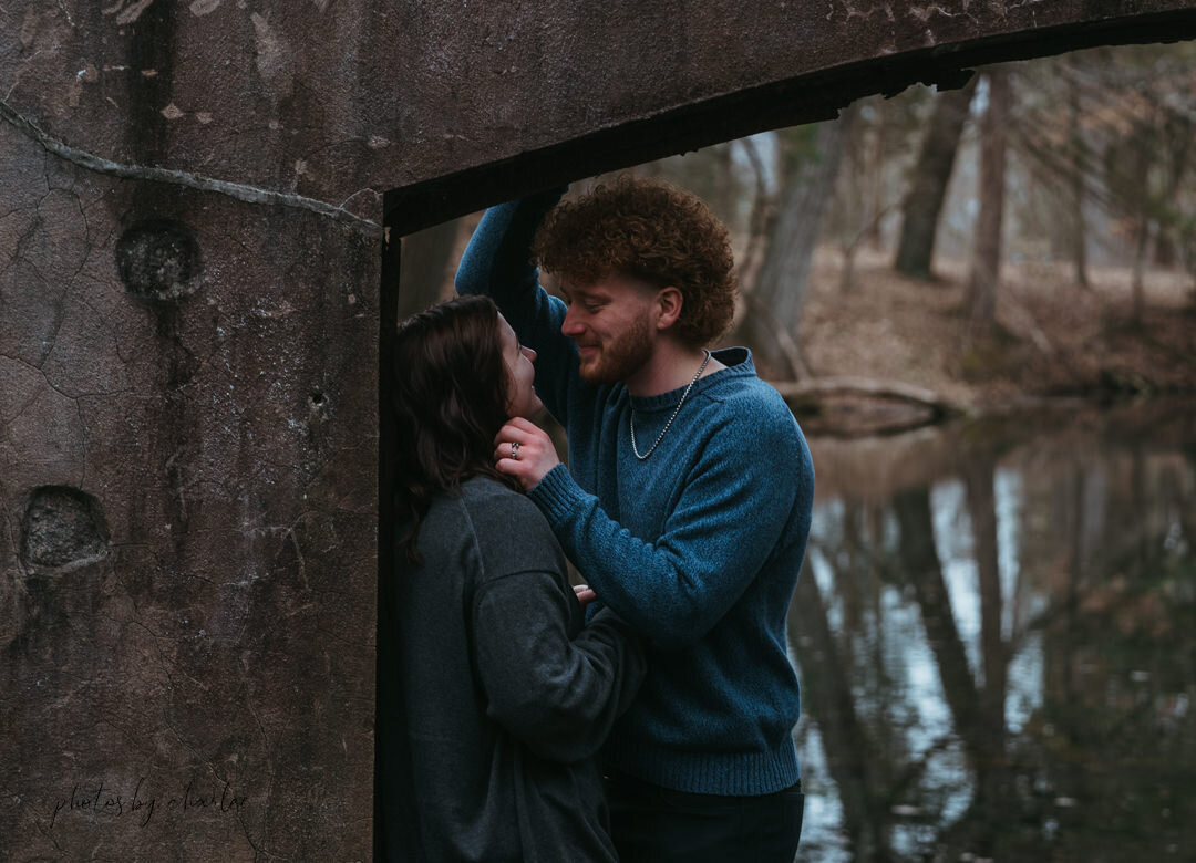 milwaukee engagement photographer-24