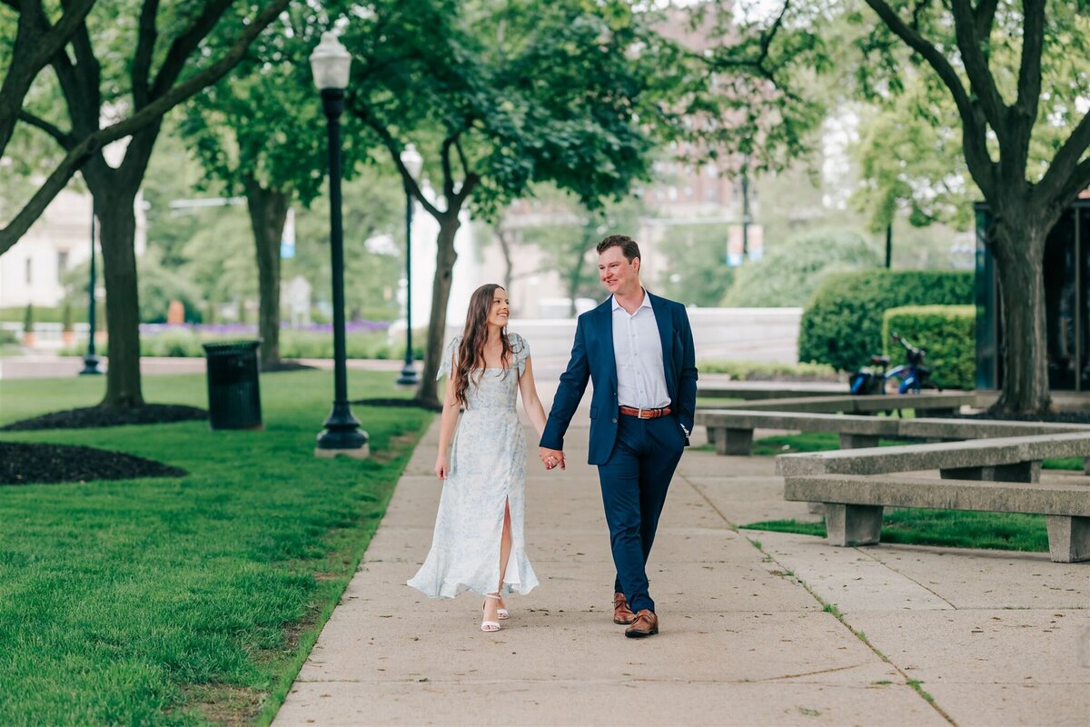 DETROIT-WEDDING-PHOTOGRAPHER-CAPTURED-BY-KELSEY-DIA-ENGAGEMENT-SESSION-GM-59_websize