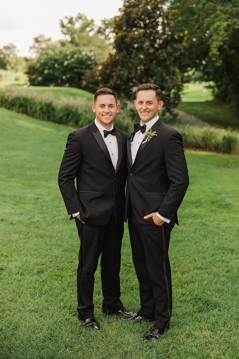Wedding Party Portraits at Evansville Country Club177