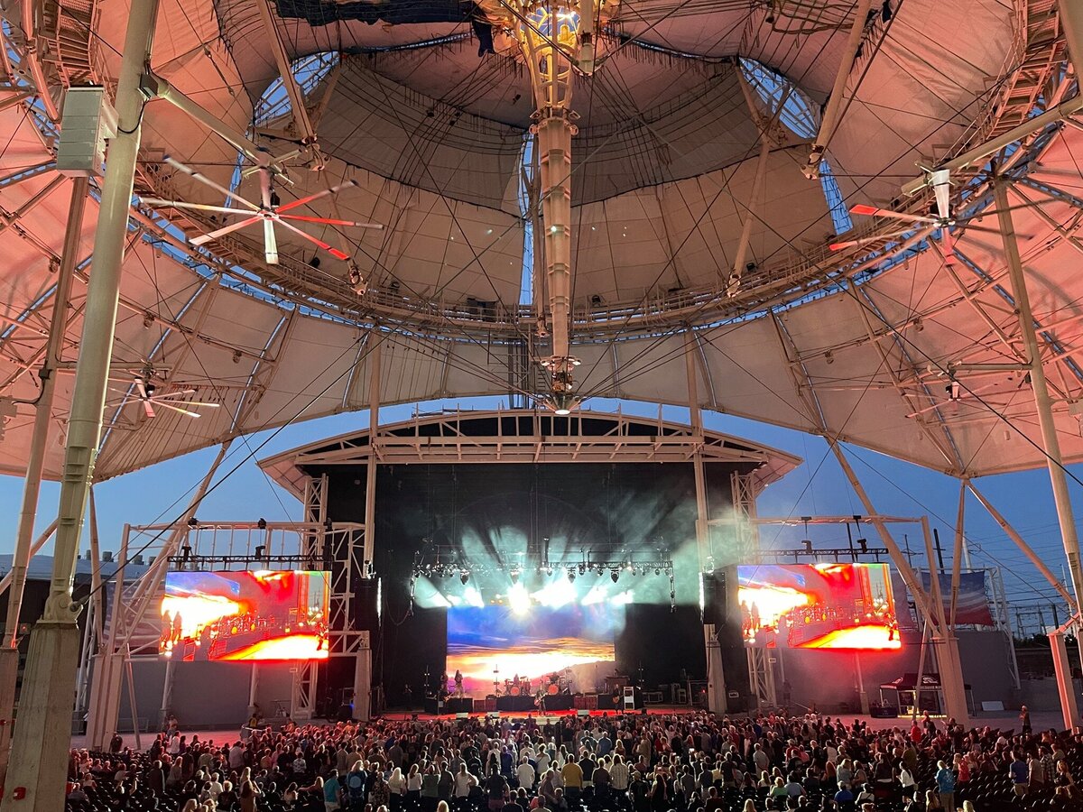 hartford-healthcare-amphitheater-bridgeport-concert-venue-catering