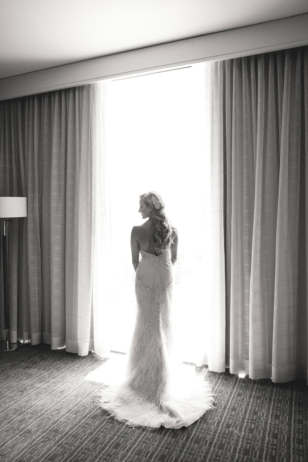 L_Photographie_wedding_wedding_ceremony_and_reception_at_four_seasons_st_12