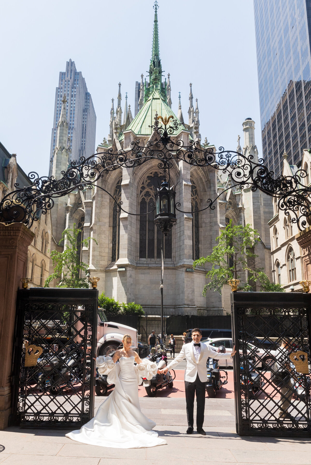 3501-RAM-062125-Hechler