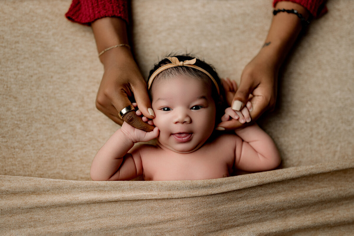 nw arkansas newborn photographer, newborn photography near me, newborn portrait studio NW Arkansas, newborn photography northwest arkansas