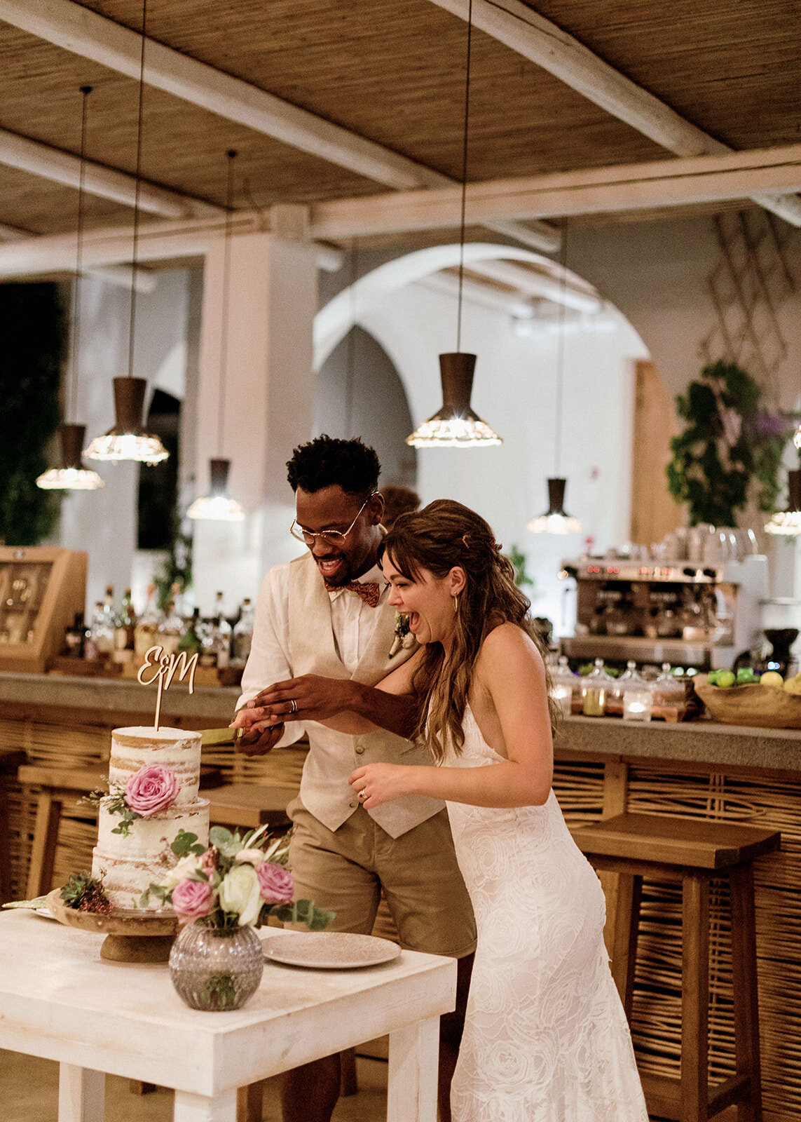 beach wedding with bohemian touches in rhodes greece (2)