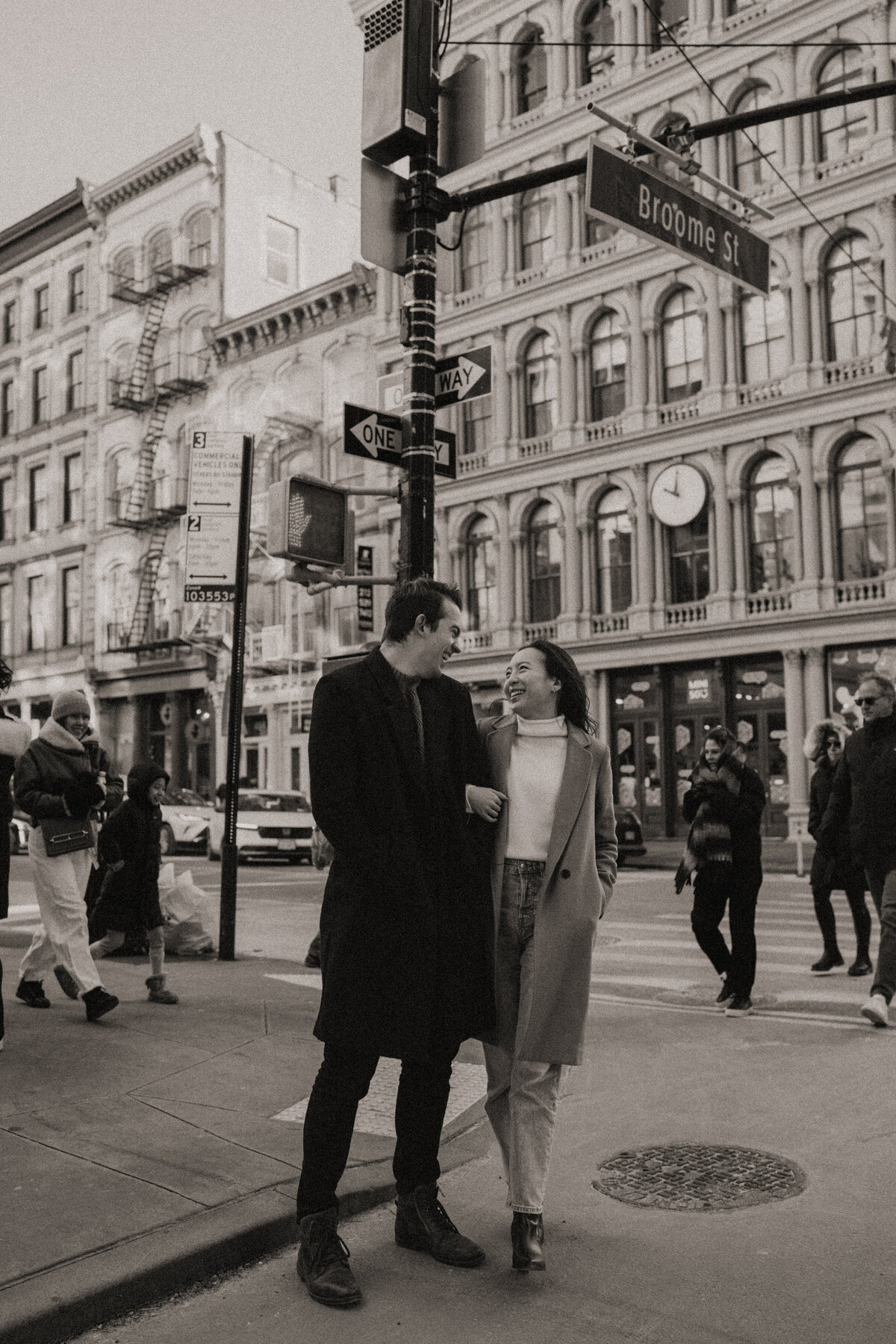 emmy+greg-soho-engagement-randirobertsphoto-12