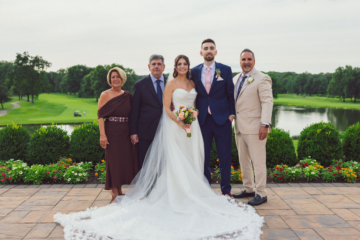 250802-Lauren&Nicholas-BrooklakeCountryClub-Wedding-FlorhamPark-NJ-Previews-Web-111
