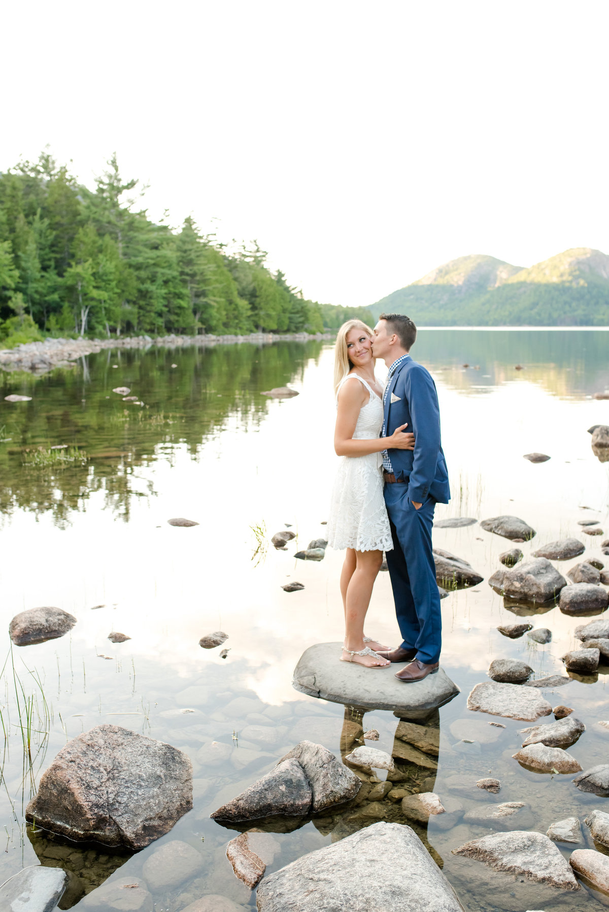 PORTFOLIO-2016-07-29HeatherandEricEngagementSession64854-12