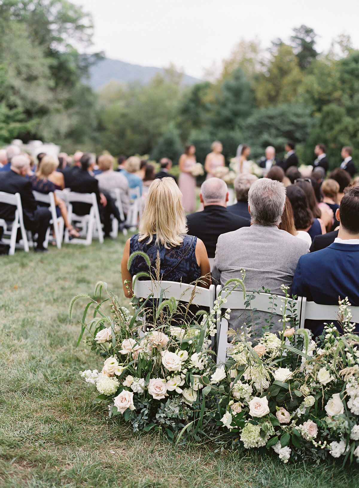 Vicki Grafton Photography Clifton Inn Charlottesville VA Fine Art Modern Film Photographer Luxury Martha Stewart Bride Destination East Made Event Co Mallory Joyce Florals 62