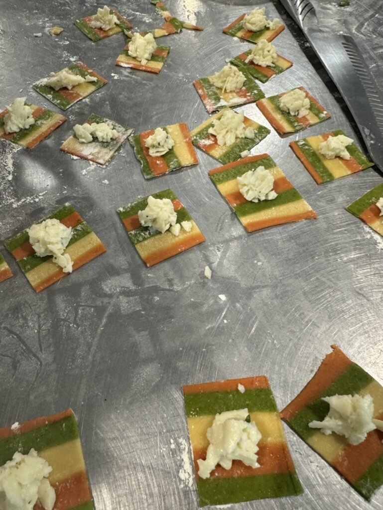 AA4590FC-C933-4ECD-89EA-9F709CEB5F46_1_105_c