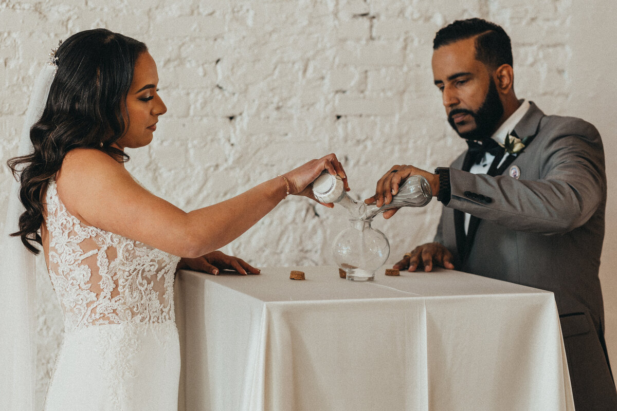 ariel-amir-photo-hotel-haya-elopement-chantilly-chic-celebrations-6