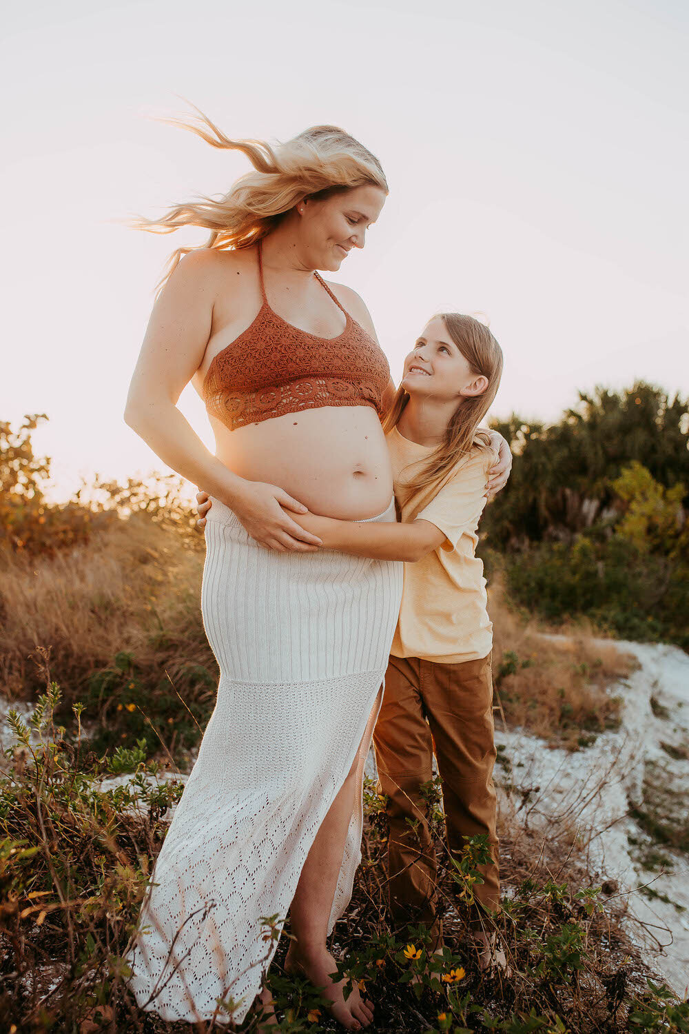 apollo-beach-maternity-photographer