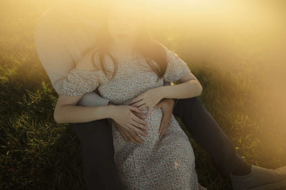 Meghan Hofer Photography Nostalgic and Artful Weddings and Portrait Photographer in Indiana — Maternity Photo 3