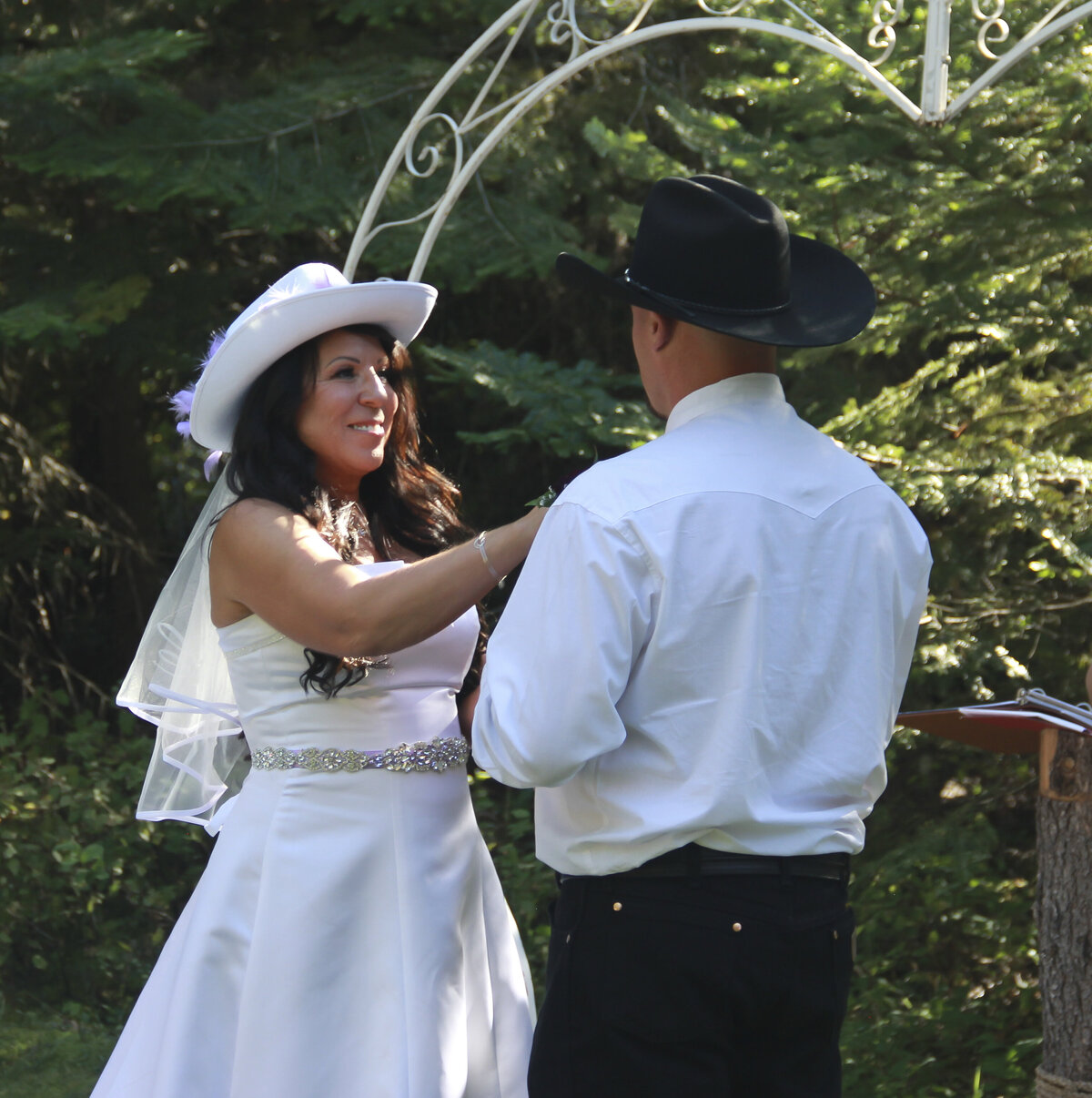 Bride and groom ceremony Heartland Ranch Idaho