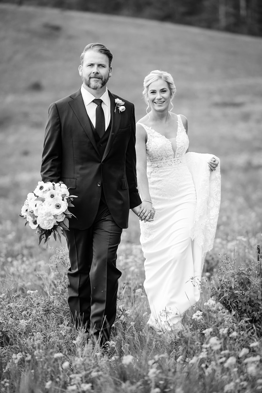 montage-deer-valley-summer-park-city-utah-wedding-logan-walker-425L-0547bw