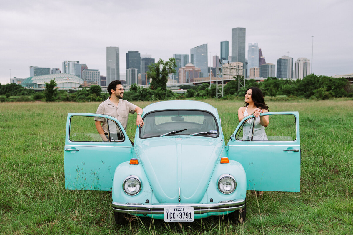 engagement houstonengagement austinengagement wedding texaswedding txweddingphotographer texasweddingphotographer houstonwedding htxwedding austinwedding atxwedding sanantoniowedding satxwedding centraltexaswedding txweddingphotographer bridetobe  texasbride gayweddingphotographer lgbtqweddingphotographer instawedding houstxwedding theknot weddingwire zola engagementphotographer
