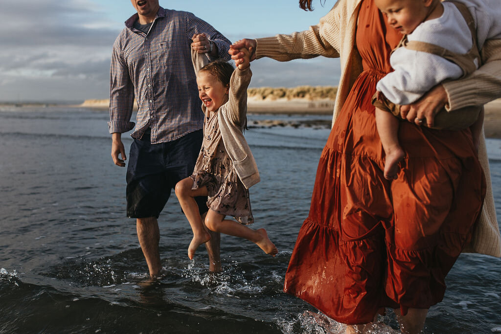beach-family-photoshoot-gold-coast