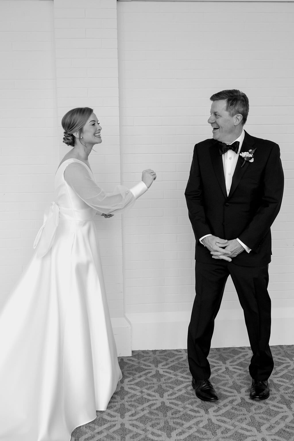 A wedding at Saint Clement Church and The University Club of Chicago - 10