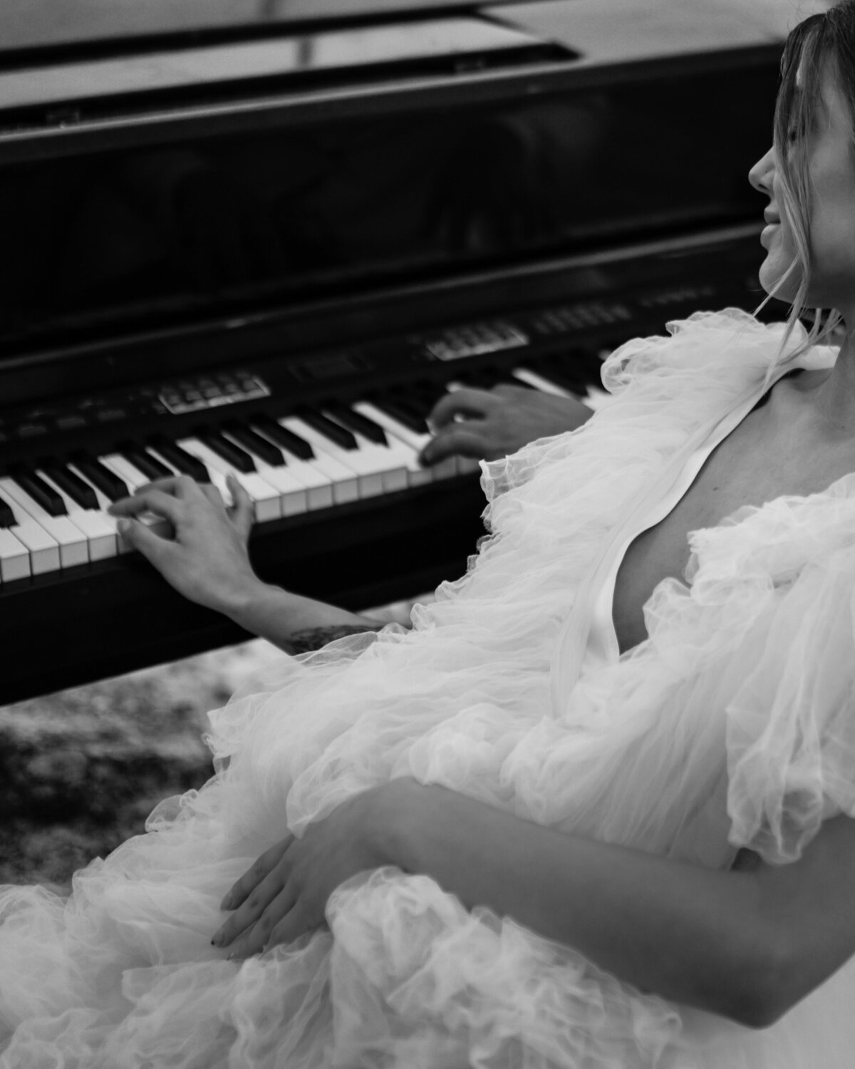 Dimos Bablis Studio Luxury Wedding Photographers Greece and Italy Santorini Wedding  _060