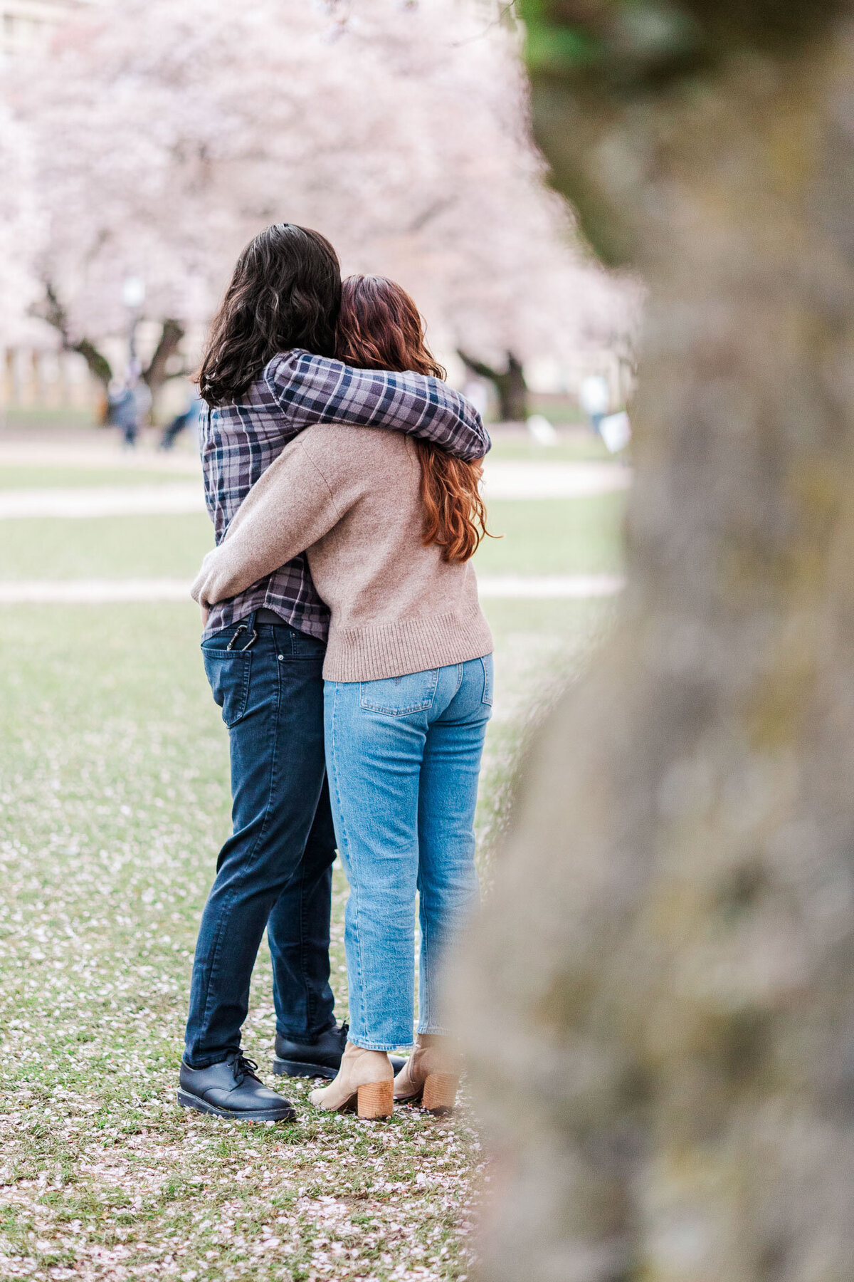 UW-Cherry-Blossoms-Engagement-Photos-62