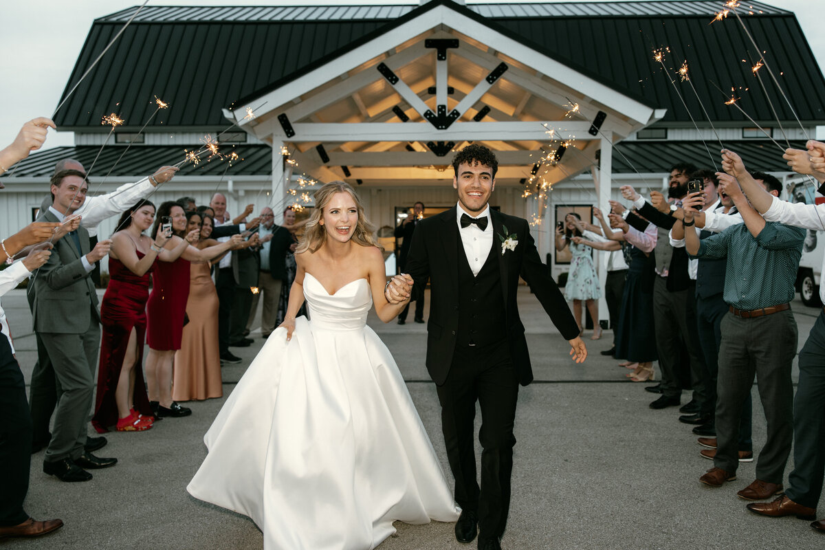 Abigail Anne Photography Colorado and Chicago Wedding and Couples Photographer — Portfolio Featured Story — Bethany and Leo's Wedding 216