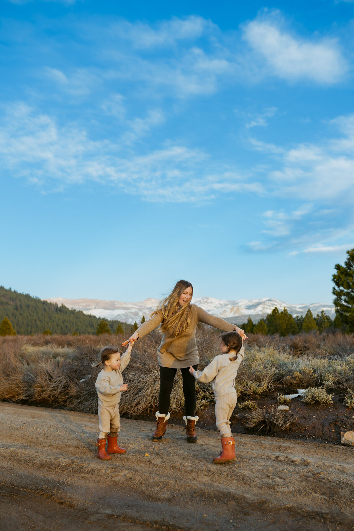 Lake Tahoe-Family-Photographer-129