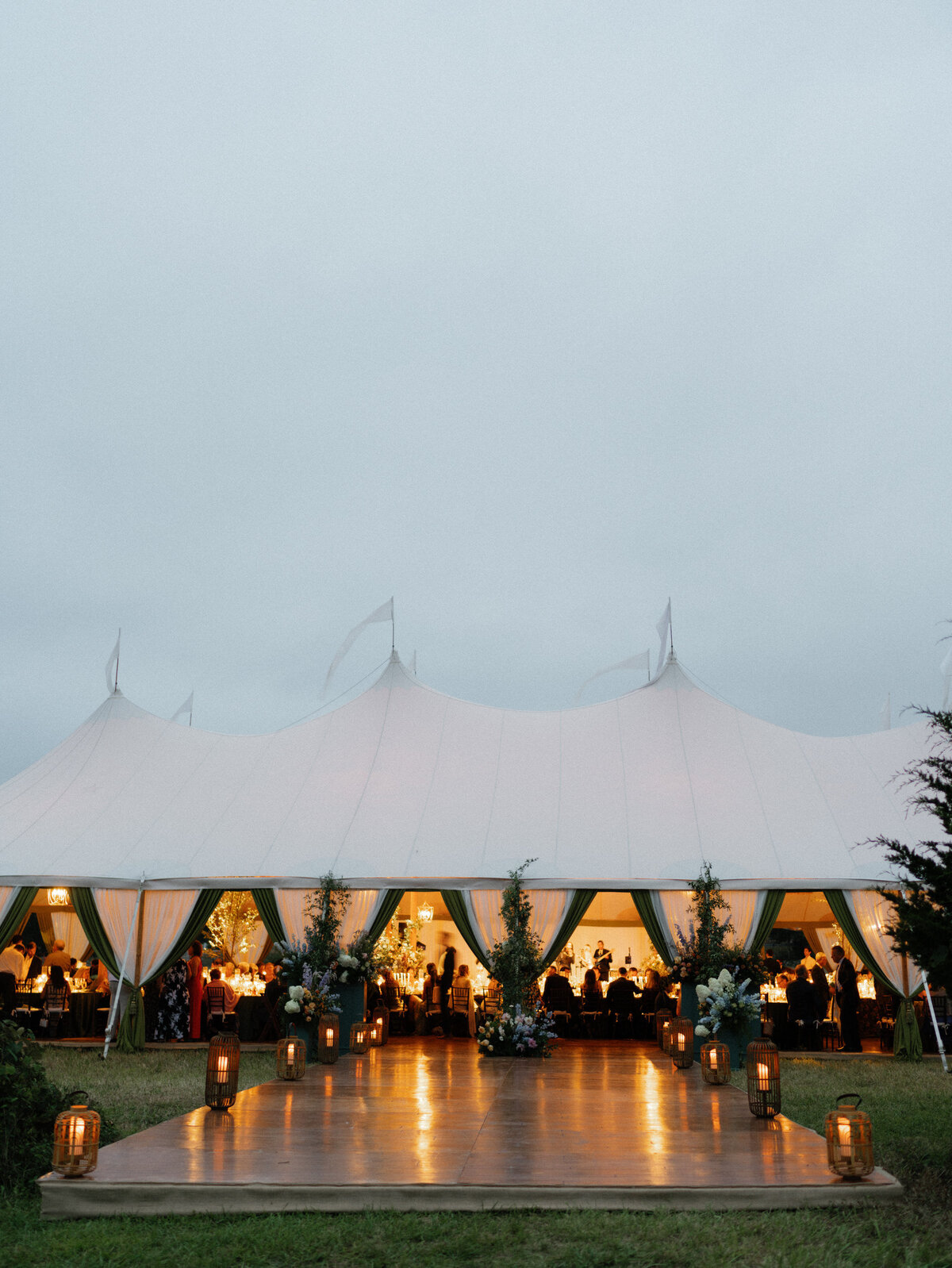 Alexa_Sam_Wedding_Sneak_Peek_248