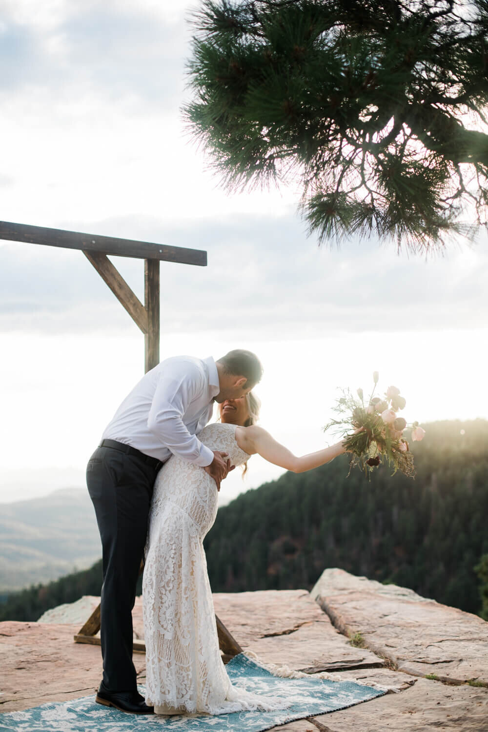 Romantic and Intimate Mountainside Elopement in Payson Arizona-8698