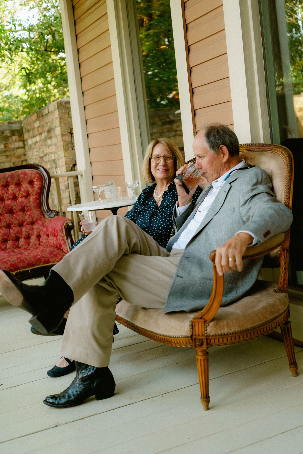 Cocktails&Toasts_Jen&ChrisWeddingPhotos_AustinWeddingPhotographer_HereafterFilms-19