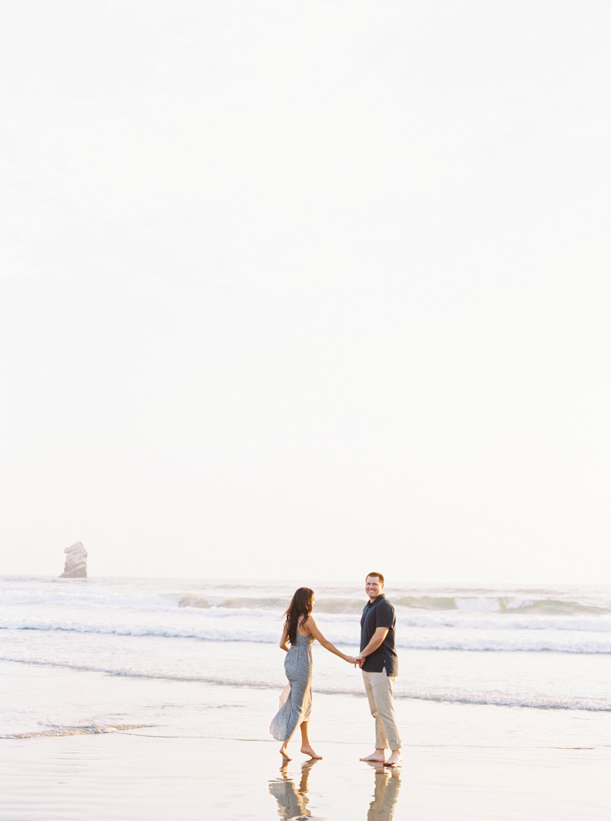 Carli_Zach_Morro_Bay_Engagement_Session_016
