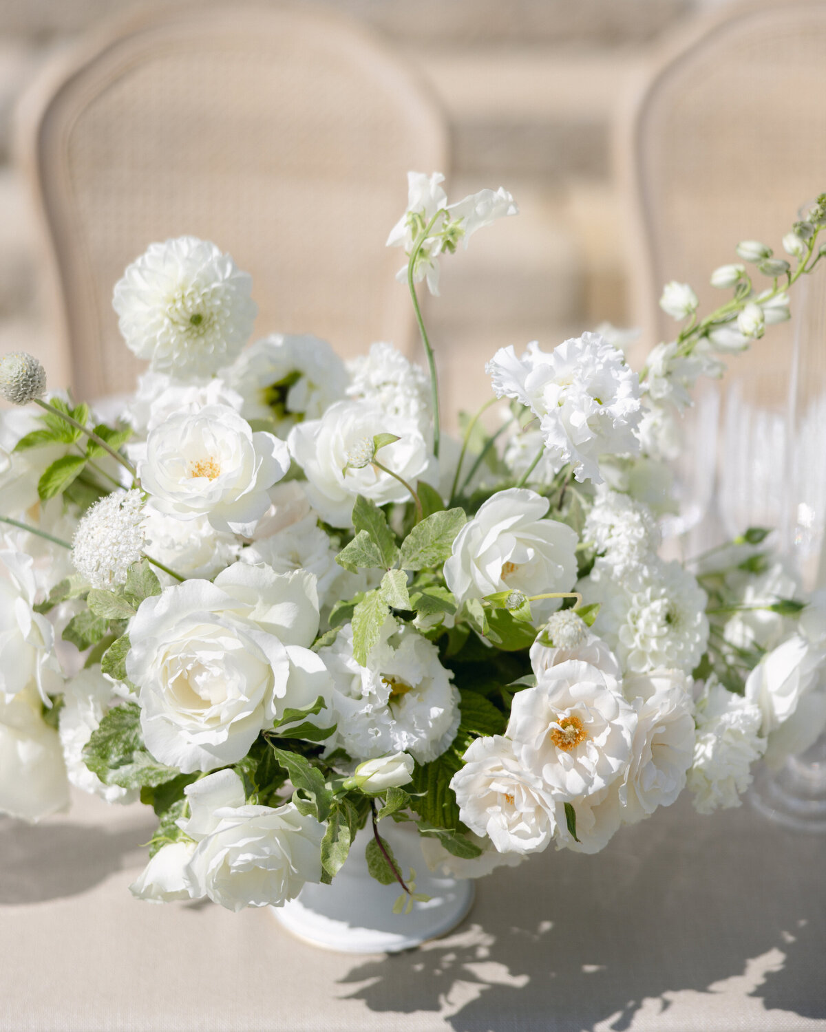 Chateau-de-Grand-Luce-wedding-florist-Floraison42