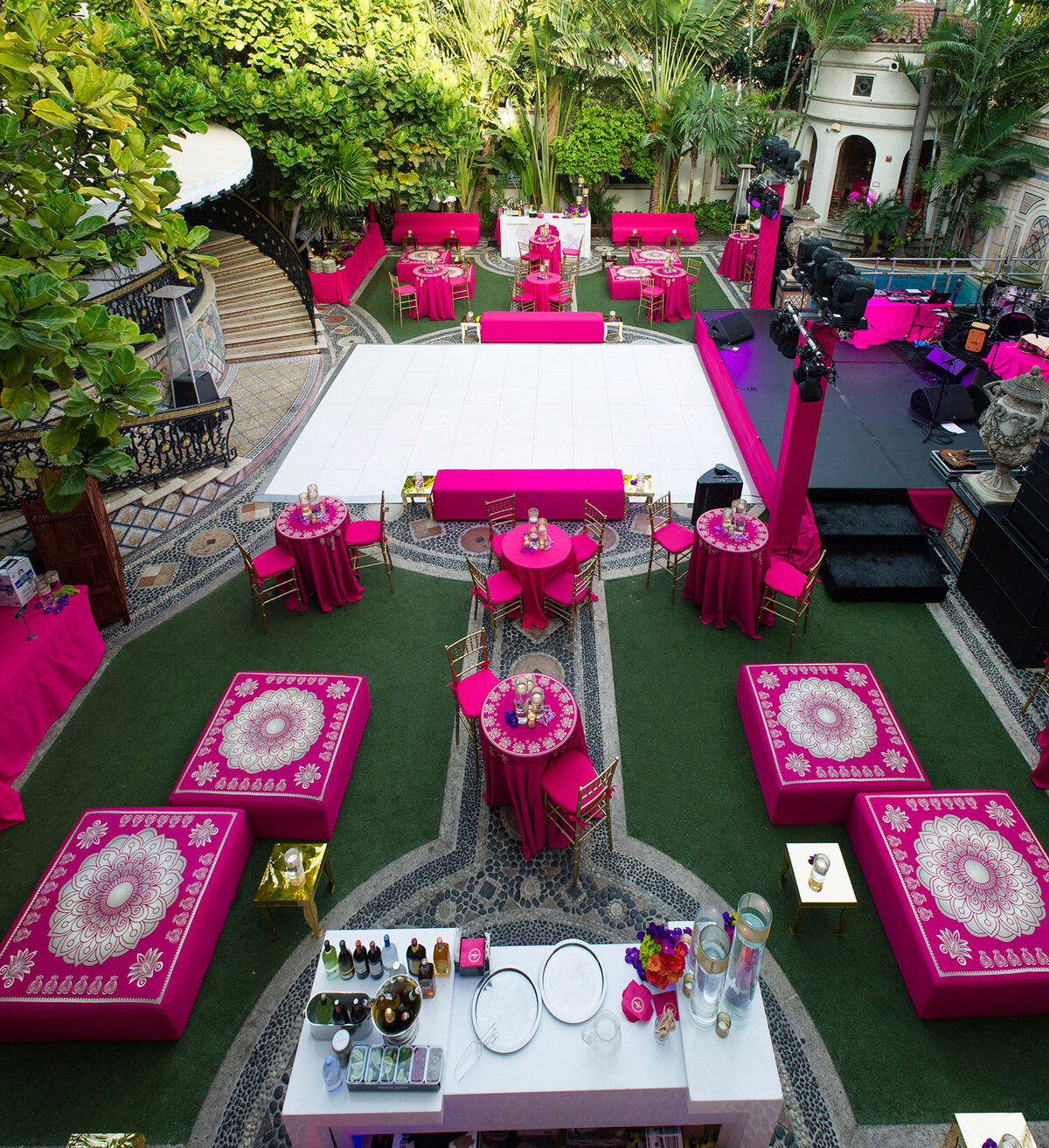00005-mendhi-celebration-versace-mansion-miami-beach-chris-weinberg-events