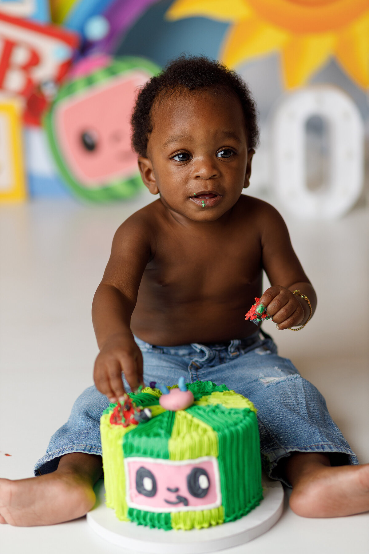 Mcdonough cake smash photographer, Atlanta cake smash photographer, jonesboro Georgia cake smash photographer, Fayetteville cake smash photographer, Hampton Georgia cake smash photographer