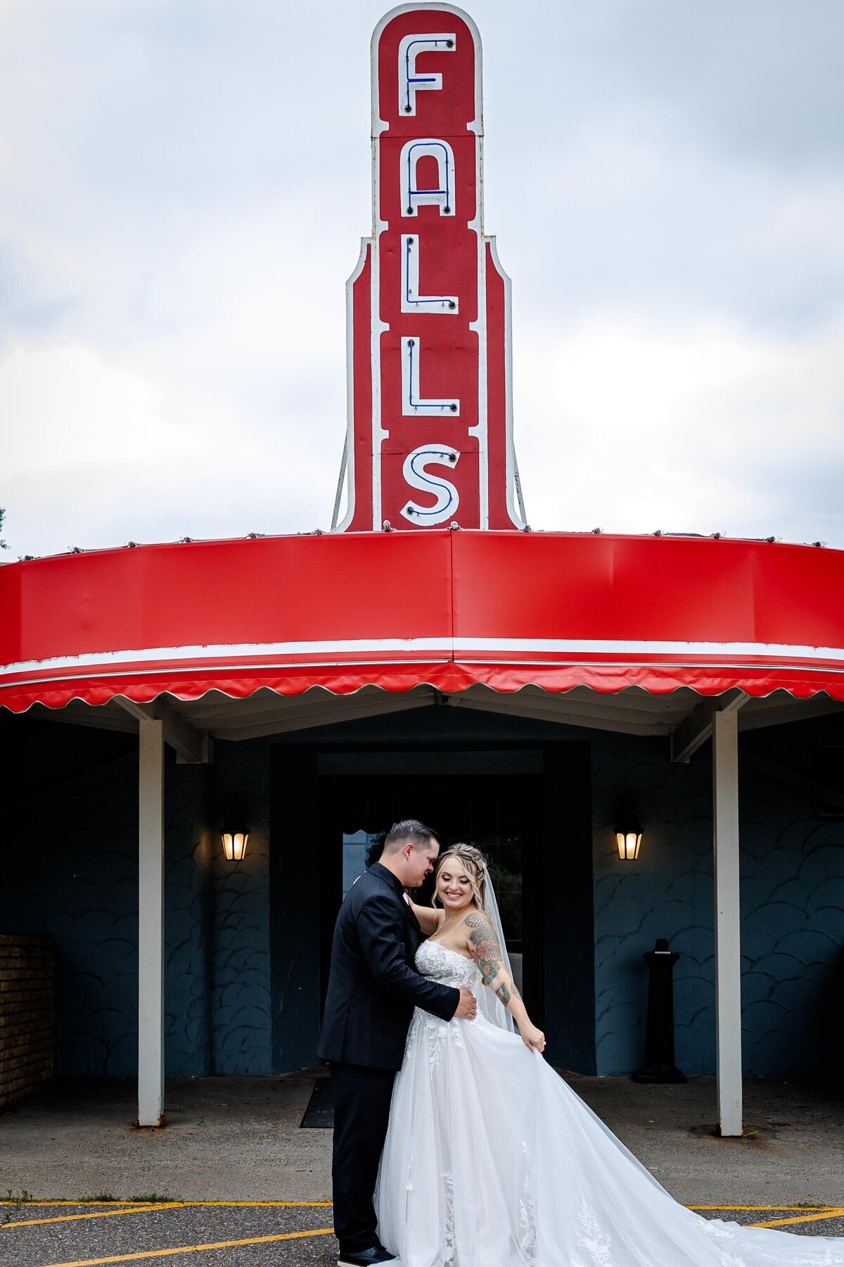 544-Shanda-Matt-Wedding-Photographer-St-Cloud-Brainerd-MN-MindiJenningsPhotography
