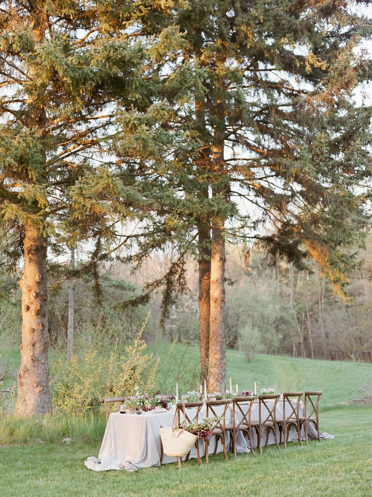 rustic-northern-michigan-wedding-flowers