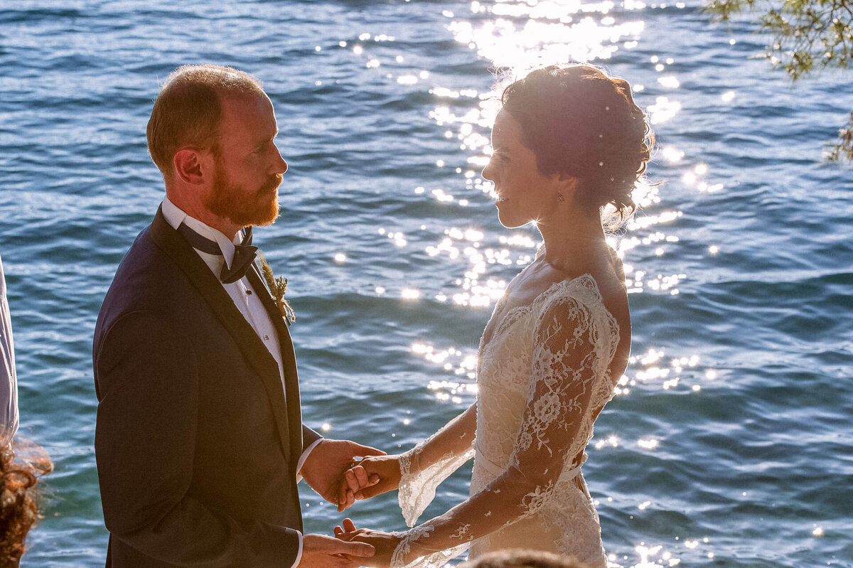 95 groom-looks-at-bride-mljet-ceremony