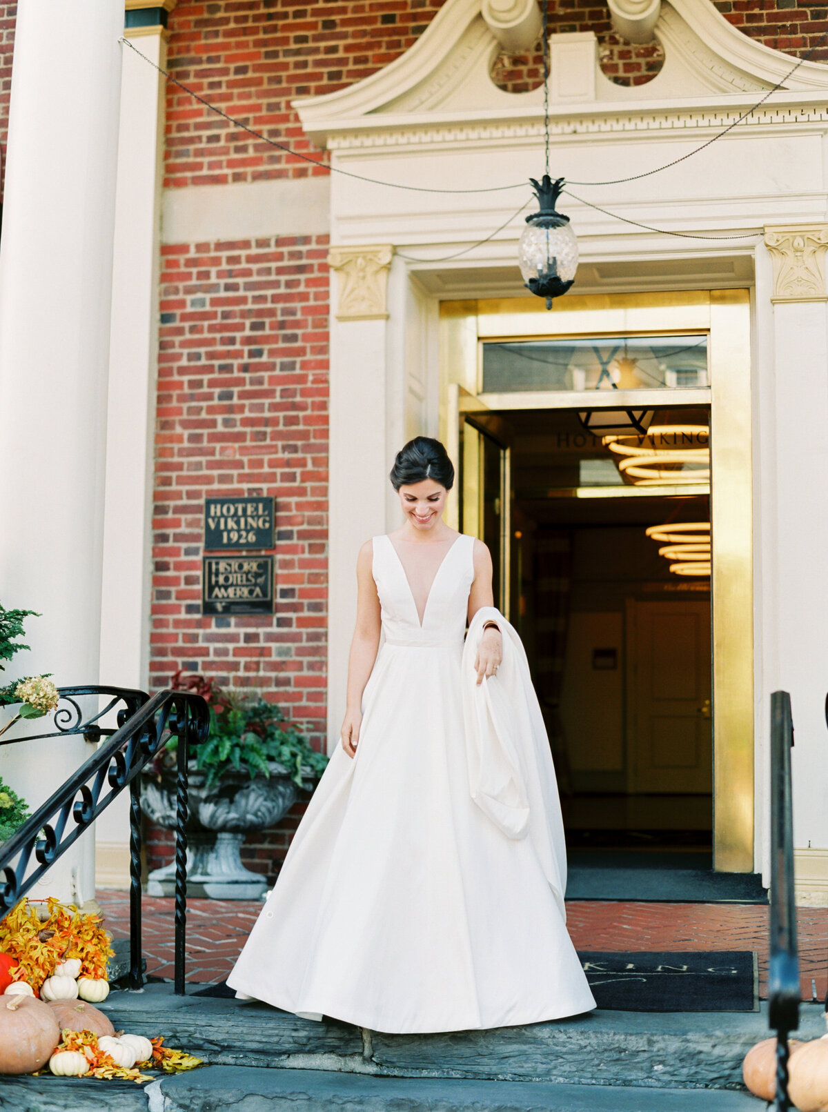 Tiffaney Childs-Newport Wedding Photographer-Lori + Christopher-Glenmanor House Wedding-220